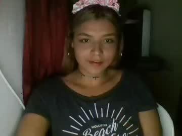 lunita_rica111 chaturbate