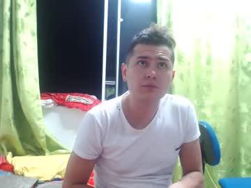 macvstonycum chaturbate