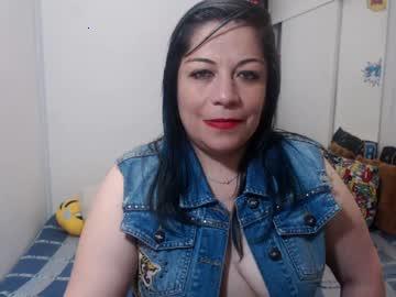 martinaabellan chaturbate