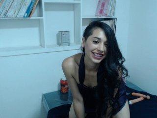 MELYSLATIN bongacams