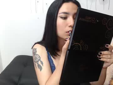 mia1710 chaturbate