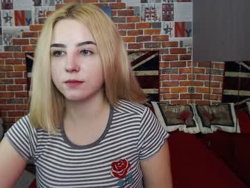 miacollinz chaturbate