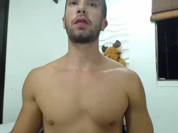 miguel_santorini chaturbate