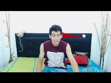 mikexhorny19 chaturbate