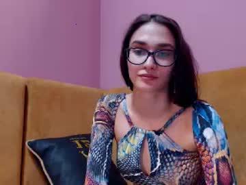 mikkimiss chaturbate