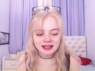 mila_angel chaturbate