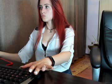 mistressinni chaturbate