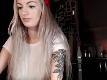 misty_m00n chaturbate