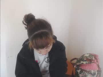 molly_petite chaturbate