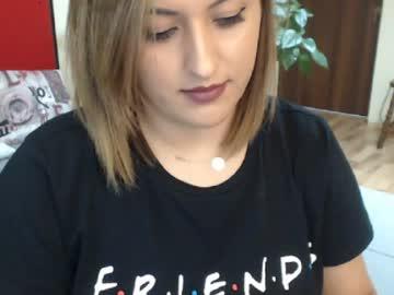 monica_25 chaturbate