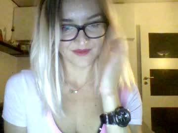 monicsexhard chaturbate