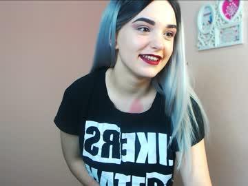 monika_traf chaturbate