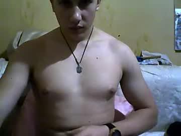 moskowsexyboy chaturbate