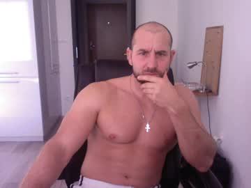 musclemike01 chaturbate