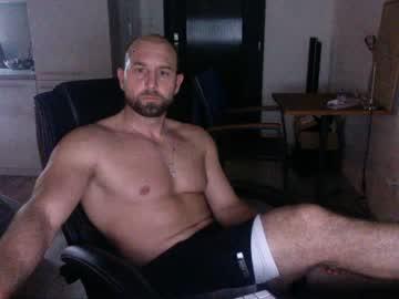 musclemike01 chaturbate