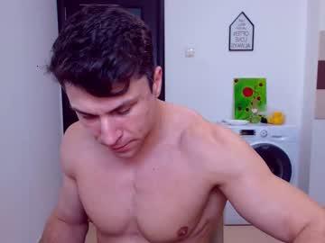 muscleshows chaturbate