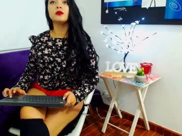 naomi_collins chaturbate