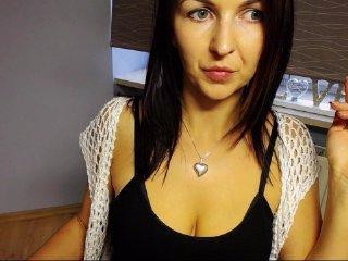 NessyLOVe bongacams