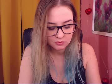 new_blond_angel chaturbate