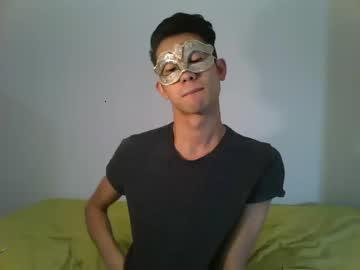 nguyboi2 chaturbate