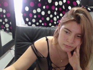 NiaDaniels bongacams