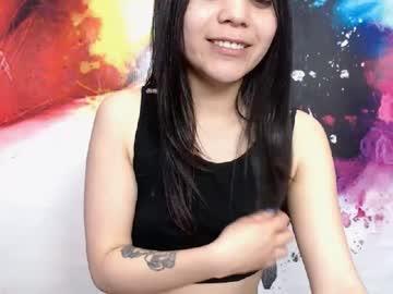 nia_sweettdoll chaturbate