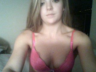 NikkiBreaker1 bongacams