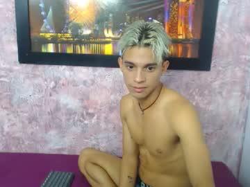 noah_gatsum chaturbate