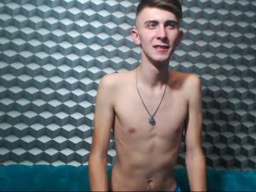 noah_kiss chaturbate