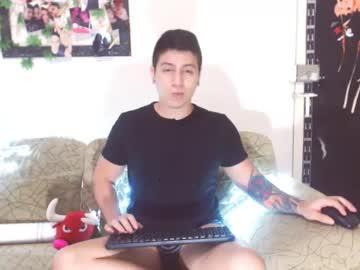 noahfox_ chaturbate