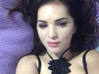 noeelly bongacams