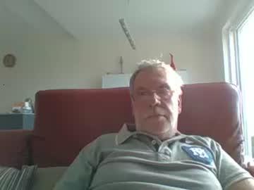 older_sweet_man chaturbate