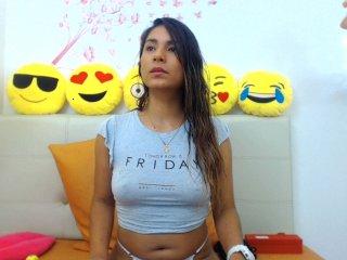 PamelaSZ bongacams