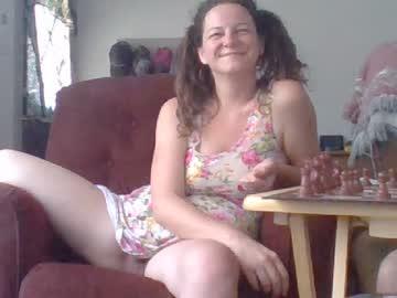 peachesntank chaturbate