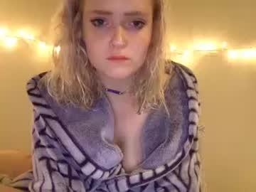 peachylovepeachygrl chaturbate