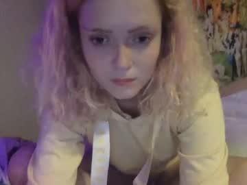 peachylovepeachygrl chaturbate