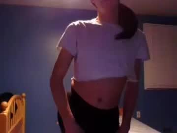 petiteashley95 chaturbate