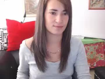 phoenixlira chaturbate