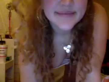 piercednipsbaby chaturbate