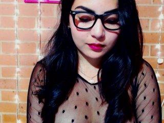 Pocahontas021 bongacams