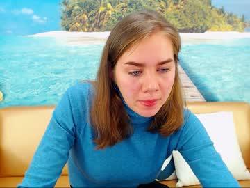 polly_hiles chaturbate