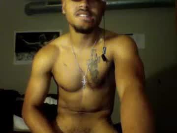 prettyboyjohn2545 chaturbate