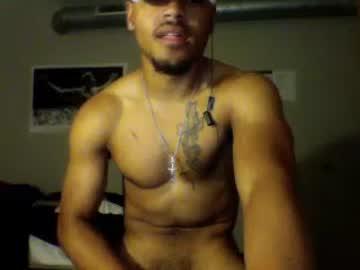 prettyboyjohn2545 chaturbate