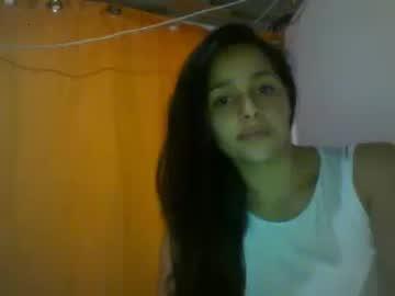 prettylaura18 chaturbate