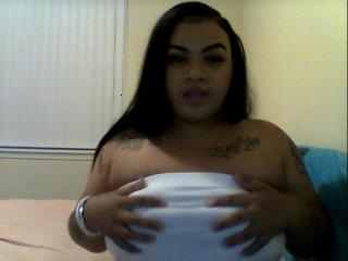 prettymilly21 bongacams