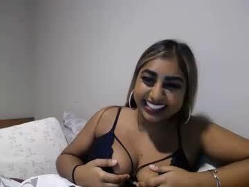 princessyonixxx chaturbate