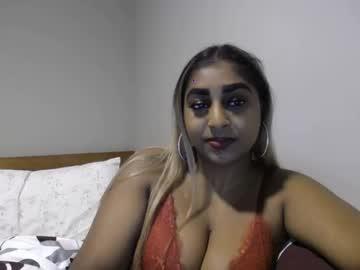 princessyonixxx chaturbate