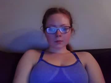 ravebabyxo chaturbate