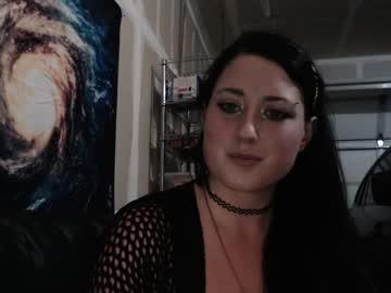 ravenrhiannon13 chaturbate