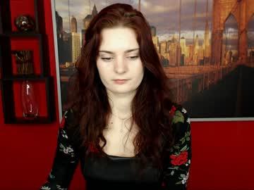 renee_crystall chaturbate